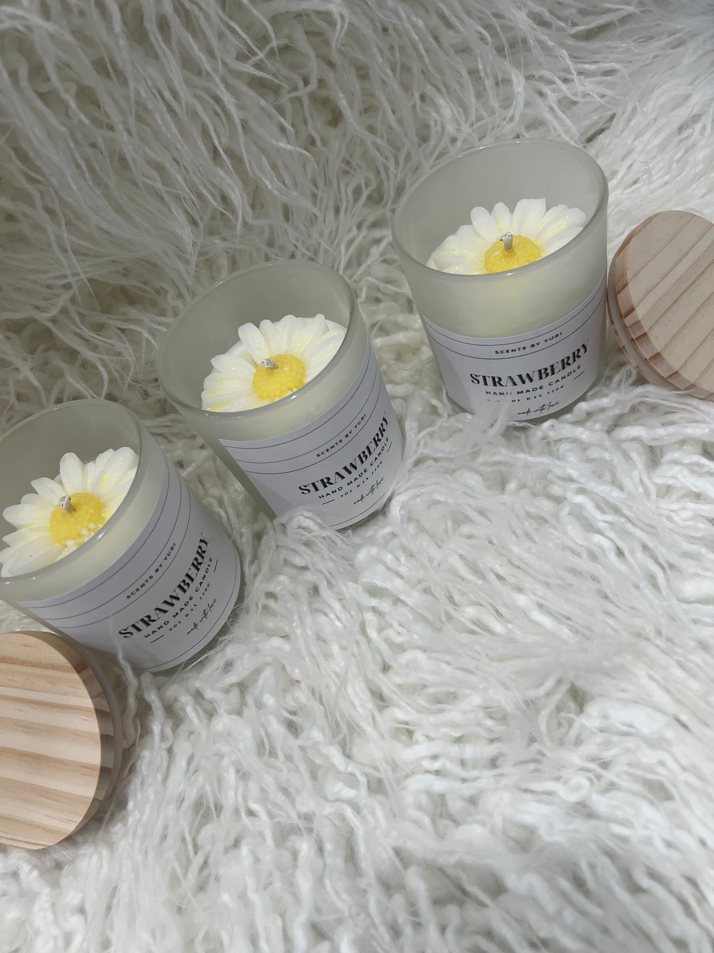 Daisy Flower Candle