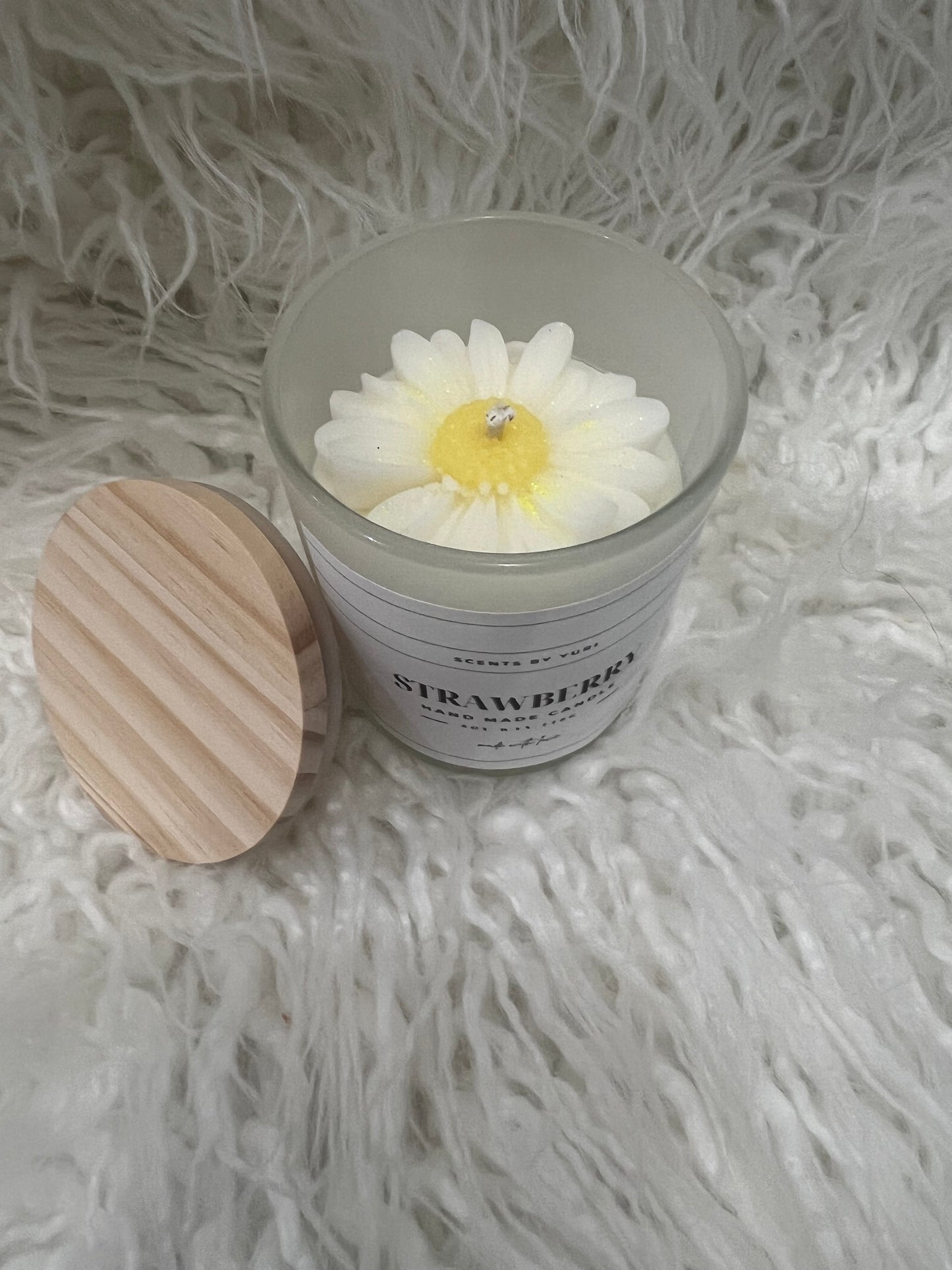 Daisy Flower Candle