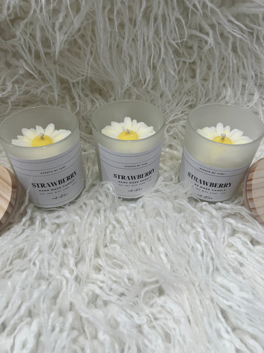 Daisy Flower Candle